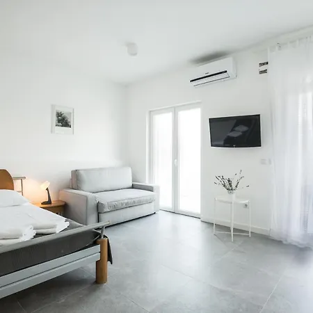 Visnjic شقة Grebaštica