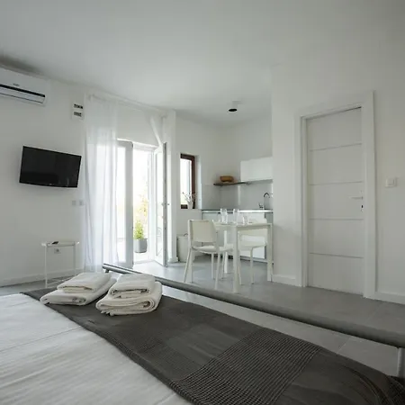 Visnjic * Grebaštica