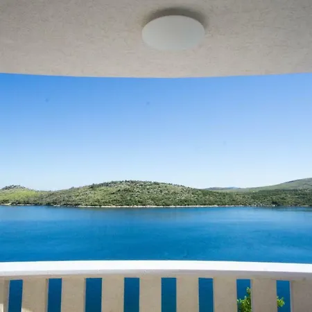 Appartamento Visnjic Grebaštica