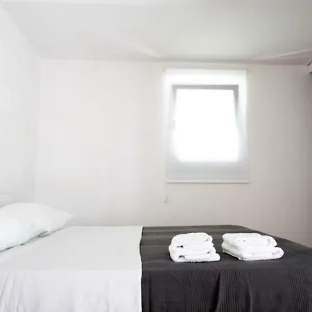 Apartman Visnjic Grebaštica