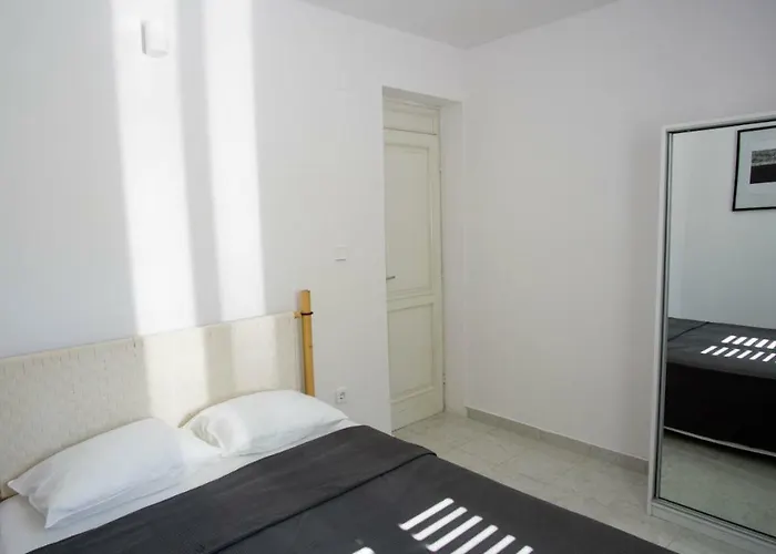 Apartamento Visnjic *